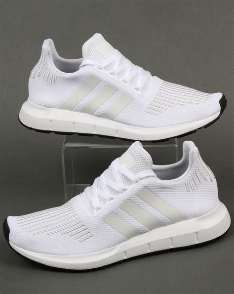 adidas swift run sneakers men